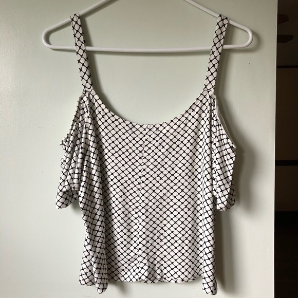Kitschen Cold Shoulder Geometric Print Crop Top - Picture 2 of 6
